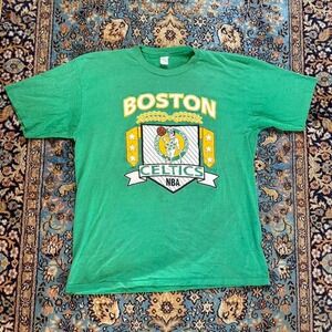 Vintage 1980s Boston Celtics T shirt